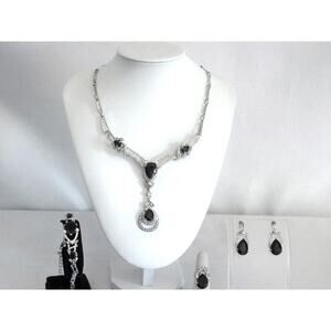 Black 4pc teardrop necklace set, wedding MOB prom gothic party evening necklace